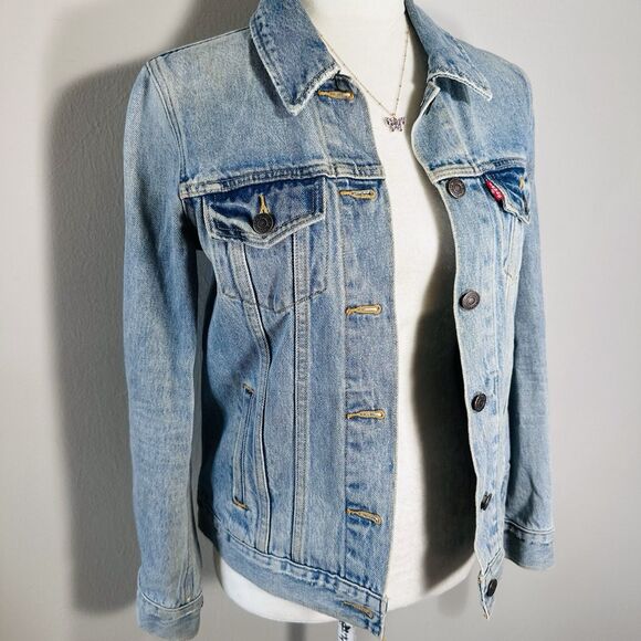 Levi’s Original Denim Trucker Jacket “All Mine” Medium Wash Women's SZ XS Spring - Picture 8 of 12